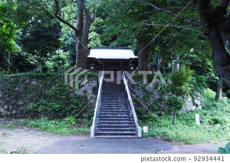 Mysterious view of a small shrine Mysterious view of a small shrine 92934441