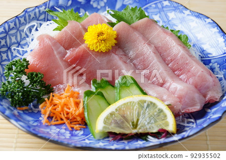 魚生魚片 92935502