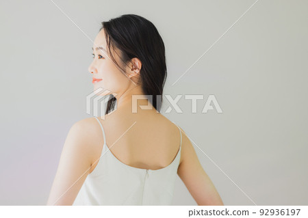Beauty image 92936197