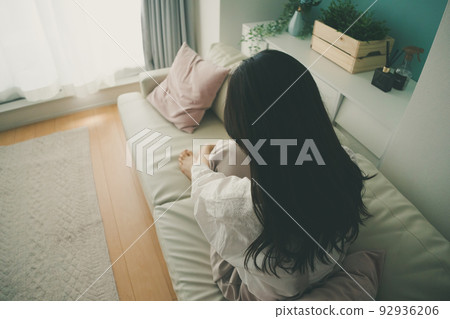 女生 女孩 女性 92936206