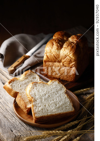 White bread luxury White bread luxury 92937040