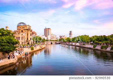 Hiroshima August 6th is the day of the atomic bombing. Floating lanterns began near the Atomic Bomb Dome and Motoyasu Bridge. Hiroshima 92940530