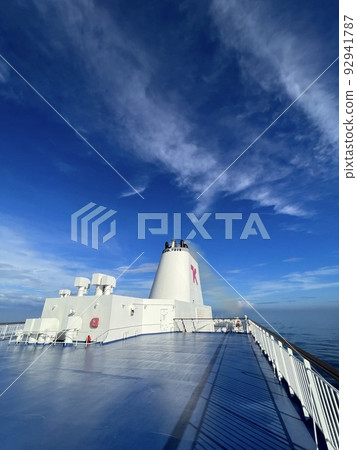 On board 92941787