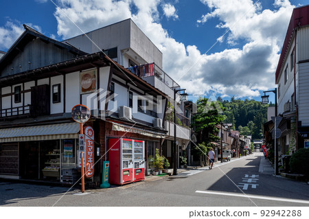 岐阜縣郡上市八幡町郡上八幡舊街景 岐阜縣郡上市八幡町郡上八幡舊街景 92942288