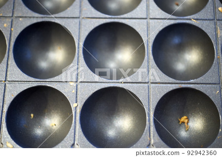 Takoyaki machine, surface, texture, iron, front 92942360