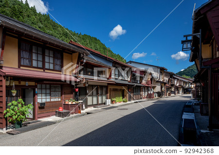 岐阜縣郡上市八幡町郡上八幡舊街景 岐阜縣郡上市八幡町郡上八幡舊街景 92942368