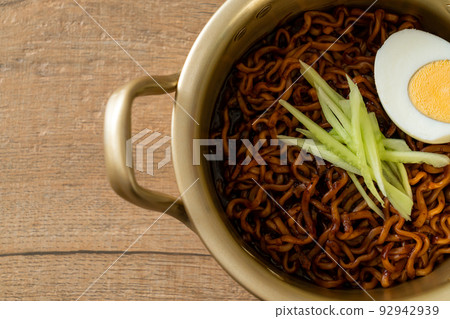 Korean Instant Noodle with Black Bean Sauce (Jajangmyeon or JJajangmyeon) Korean Instant Noodle with Black Bean Sauce (Jajangmyeon or JJajangmyeon) 92942939