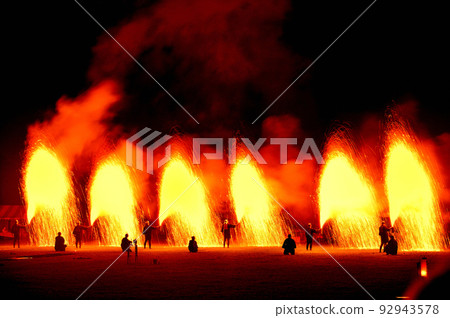 Tezutsu Fireworks (Tatebayashi City, Gunma Prefecture) 92943578