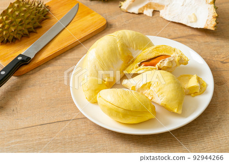 Durian riped and fresh ,durian peel 92944266