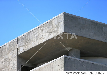 Exposed concrete building (Kanagawa Prefectural Youth Center) 92944637