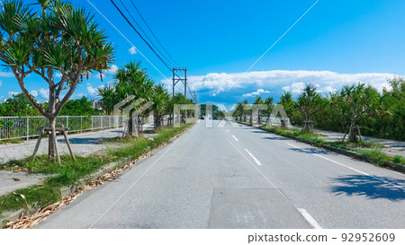 Senagajima Undersea Road connecting Okinawa Main Island and Senagajima (Tomigusuku City, Okinawa Prefecture) Senagajima Undersea Road connecting Okinawa Main Island and Senagajima (Tomigusuku City, Okinawa Prefecture) 92952609