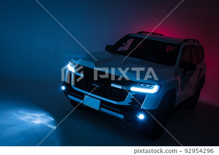 Land Cruiser 92954296