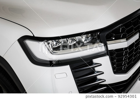 Land Cruiser 92954301