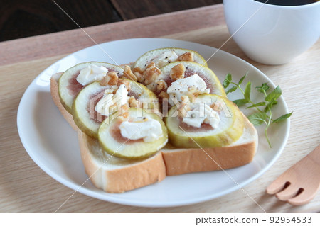 無花果吐司 無花果吐司 92954533