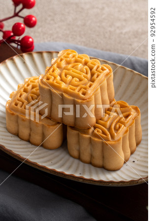 Mid-Autumn Festival Moon cake Geppei 92954592