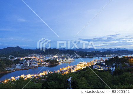 Onomichi, night view of Onomichi Channel Onomichi, night view of Onomichi Channel 92955541