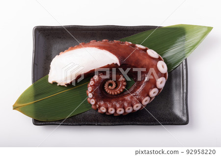 Hokkaido octopus for sashimi 92958220