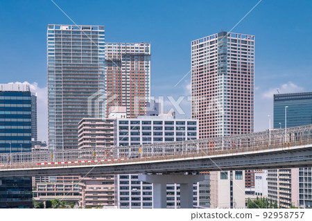 《東京》東京市中心芝浦地區的塔式公寓風景 92958757