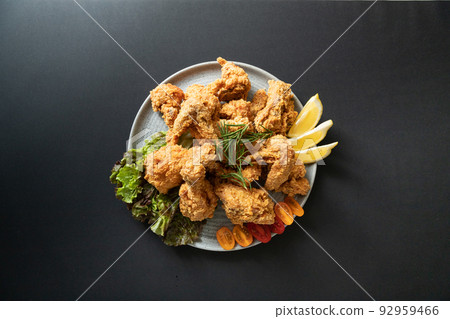 炸雞。炸雞食物 92959466