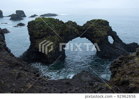 Arnarstapi basalt rock arch formation, Iceland Arnarstapi basalt rock arch formation, Iceland 92962656