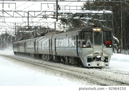 千歲線西之裡 (Shin) JR 北海道系列 785 NE-4 編隊 (札幌) 超級白箭 92964250