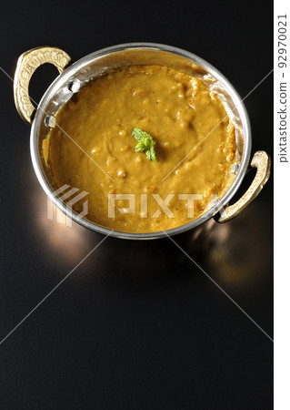 A bird's-eye view shot of keema curry using mutton on a black background 92970021