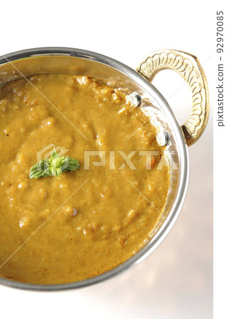 A bird's-eye view of keema curry made with mutton on a white background 92970085