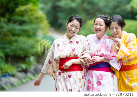 溫泉之旅、浴衣、少女之旅 溫泉之旅、浴衣、少女之旅 92970211