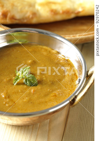 Keema curry and naan using mutton 92970242