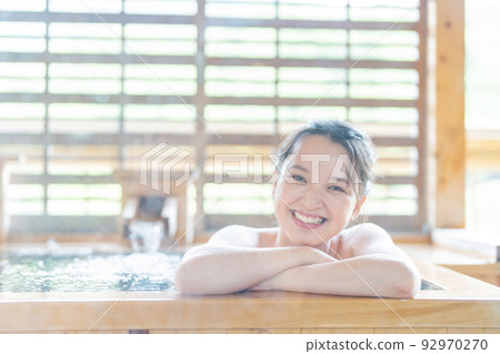 溫泉、露天浴池、少女之旅 92970270