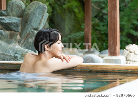 溫泉、露天浴池、少女之旅 92970660