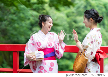 溫泉之旅、浴衣、少女之旅 92970997