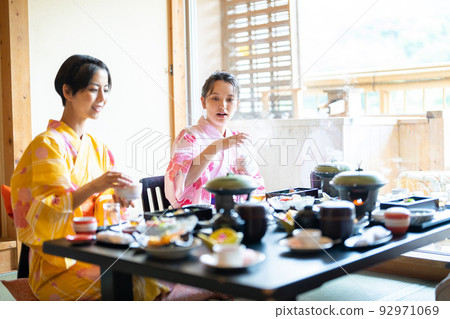 Hot spring trip Meal Women's trip 92971069