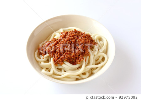 Soupless dandan noodles made with udon Soupless dandan noodles made with udon 92975092