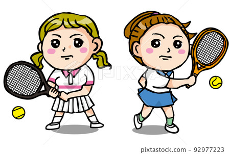 兩個臉色嚴肅的女孩打網球 兩個臉色嚴肅的女孩打網球 92977223