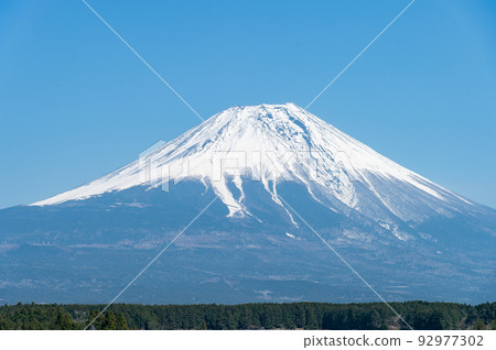 Mt. Fuji in April 92977302