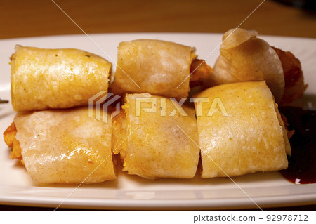 薯饼蛋饼，台湾，蛋饼，台湾美食，ハッシュブラウンエッグケーキ、エッグケーキ、台湾料理、quiche, 92978712