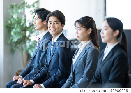 Interview Job hunting college student 92980938