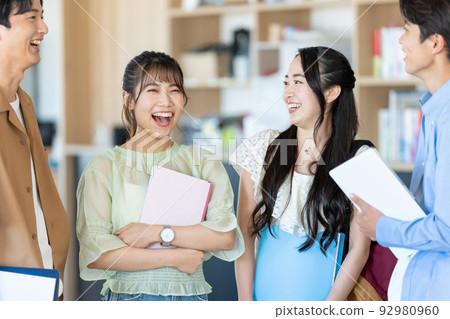 Female college student, college student, school 92980960