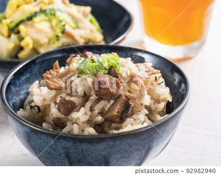 多汁沖繩紅燒肉飯配 Goya Chanpuru 92982940