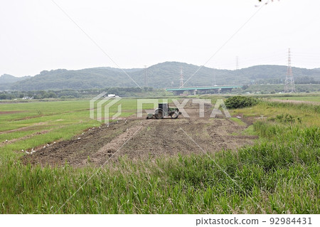 拖拉機 拖拉機 92984431