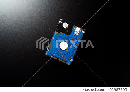 Hard disk drive 92987705