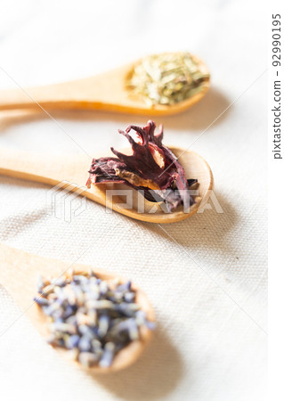 Rosemary, rosehip, and lavender are popular among dried herbs. Rosemary, rosehip, and lavender are popular among dried herbs. 92990195