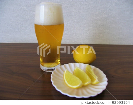 啤酒和檸檬 92993194