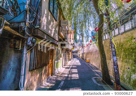 日本東京市容超過25萬人,為日本之最。連續3週,世界之最。 ... 沒有行動限制,Nonbei Yokocho = 8 月 10 日 日本東京市容超過25萬人,為日本之最。連續3週,世界之最。 ... 沒有行動限制,Nonbei Yokocho = 8 月 10 日 93000627