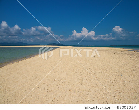 被翡翠藍包圍的夢幻島（濱島） 93001037