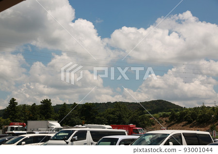 我在富良野和美山路站附近走了一圈 93001044