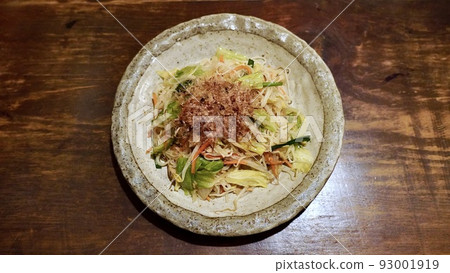 Somen Chanpuru, a traditional Okinawan dish 93001919