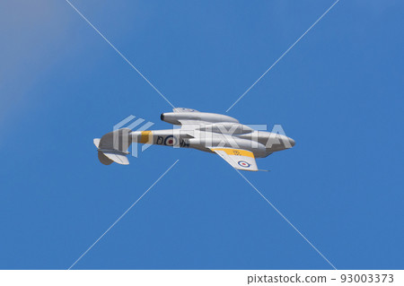 皇家空軍 Meteor T7 噴氣教練機槍管滾動 皇家空軍 Meteor T7 噴氣教練機槍管滾動 93003373