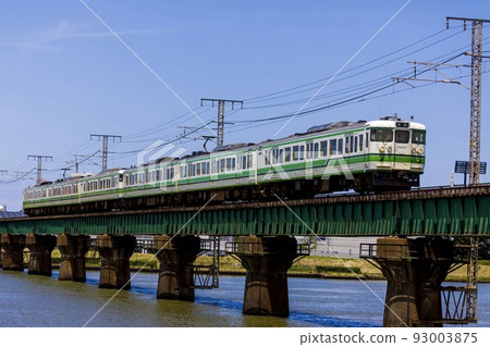 Series 115 Niigata color Echigo Line 93003875
